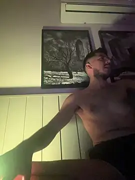 Snapshot of vinihfeh chatting on 24, 2, 2026 vinihfeh online show from 24, 2, 2026