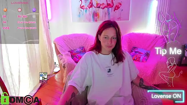 Snapshot of Lily_Viola chatting on 15, 6, 2026 Lily Viola online show from 15, 6, 2026
