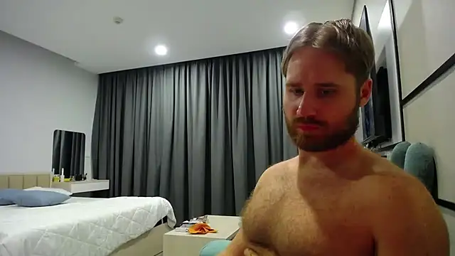 LorenzoLux online show from 15, 4, 2026