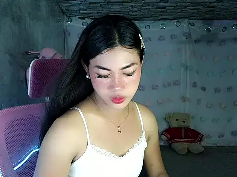 Margalona  online show from 15, 4, 2026