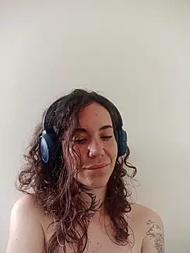 Dirty Pink online show from 16, 2, 2026