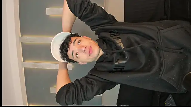 Snapshot of Matt_Wolf_ chatting on 15, 1, 2026 Matt Wolf online show from 15, 1, 2026