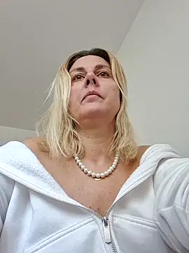 Amelia9798 online show from 27, 2, 2026