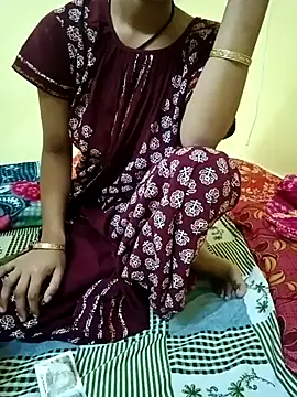 Angelqueen15 online show from 9, 2, 2026