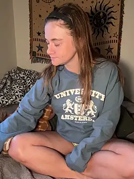 teenyblossom online show from 4, 4, 2026