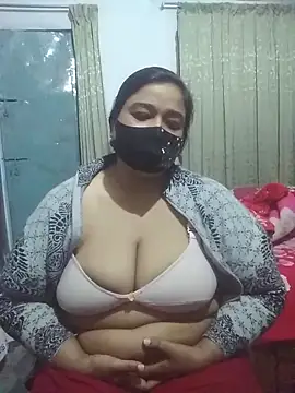 momo loves online show from 10, 2, 2026