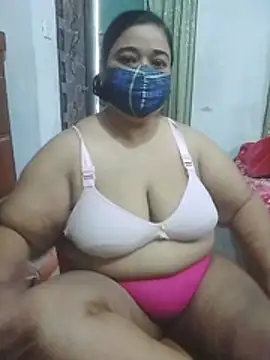 momo loves online show from 10, 3, 2026