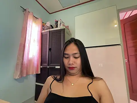 Mira Janee online show from 2, 2, 2026