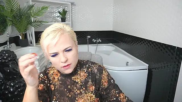 CrystalVibe online show from 11, 4, 2026