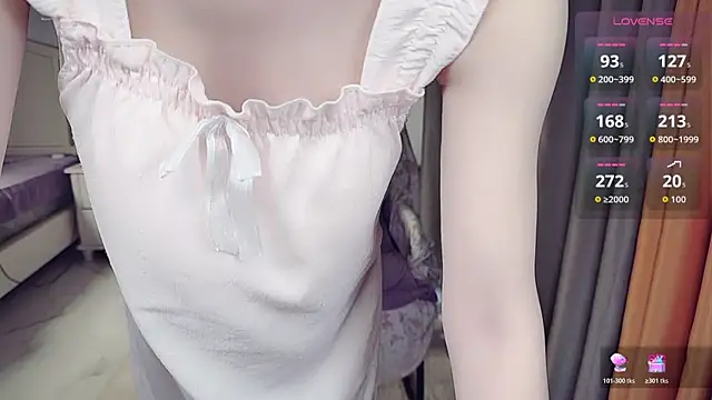 NolanMia online show from 16, 4, 2026