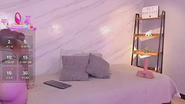 Snapshot of mia_gold_ chatting on 30, 5, 2026 mia gold online show from 30, 5, 2026