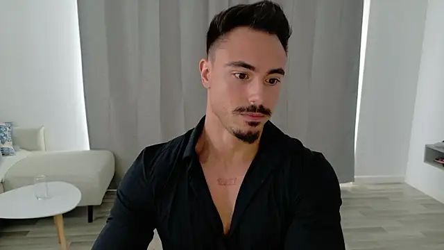 Snapshot of Master_Lukas chatting on 4, 5, 2026 Master Lukas online show from 4, 5, 2026