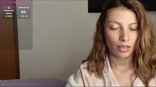 Sweet moon v  online show from 27, 3, 2026