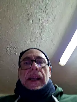 viaggiatoreblu5 online show from 12, 1, 2026