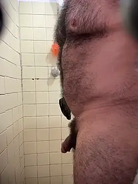 wolfbucker online show from 8, 4, 2026