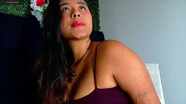 AnnaSmiles online show from 8, 4, 2026