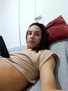 Snapshot of ofjuliaa chatting on 15, 6, 2026 ofjuliaa online show from 15, 6, 2026