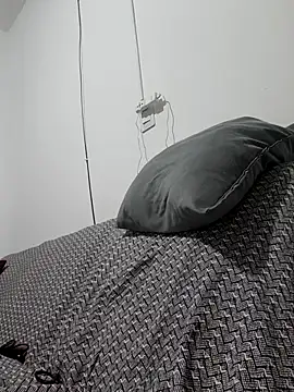 Snapshot of ofjuliaa chatting on 7, 7, 2026 ofjuliaa online show from 7, 7, 2026