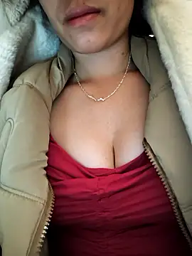 -Lynn- online show from 12, 1, 2026