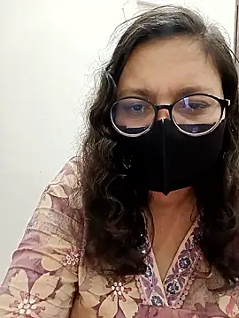 Snapshot of piryasharma005 chatting on 11, 1, 2026 piryasharma005 online show from 11, 1, 2026