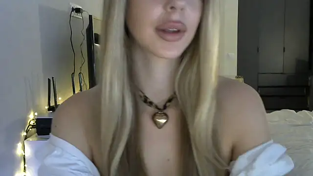 LizaSweetyq online show from 28, 2, 2026