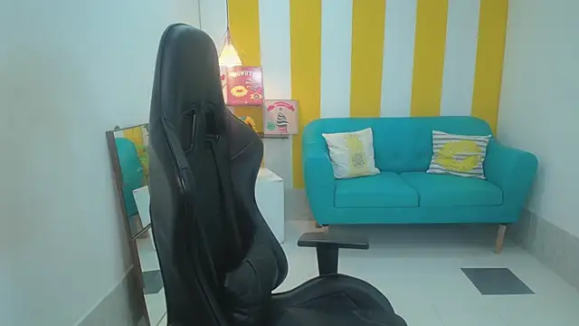 esmeralda cuisman online show from 17, 1, 2026