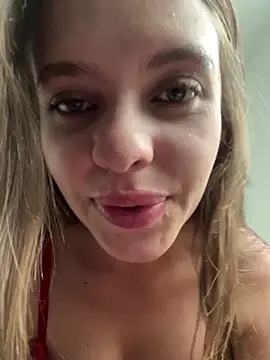 Snapshot of MARiana2619 chatting on 1, 4, 2026 MARiana2619 online show from 1, 4, 2026
