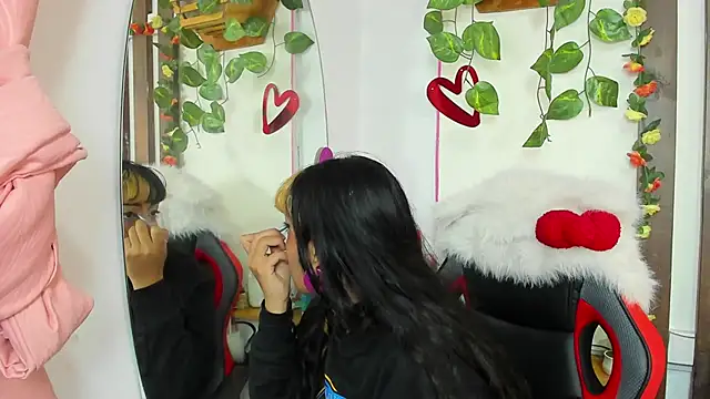 Snapshot of MeowMota_ chatting on 14, 6, 2026 MeowMota online show from 14, 6, 2026