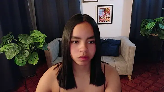 SofiaMante  online show from 4, 3, 2026