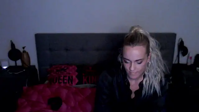 missconly online show from 11, 1, 2026