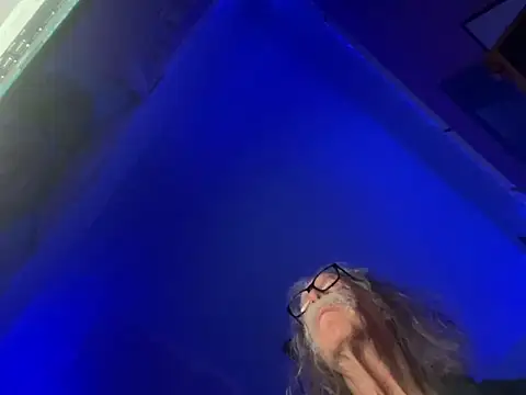 LickYourYoni online show from 1, 2, 2026