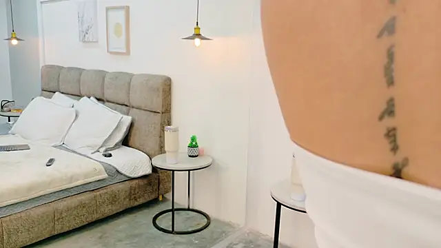 AlmaRose  online show from 26, 5, 2026