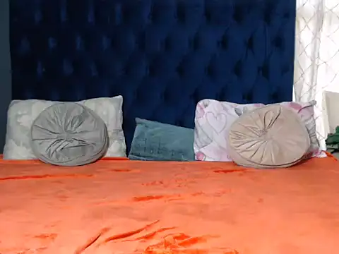 SexyLadyBoobsxx05 online show from 12, 1, 2026