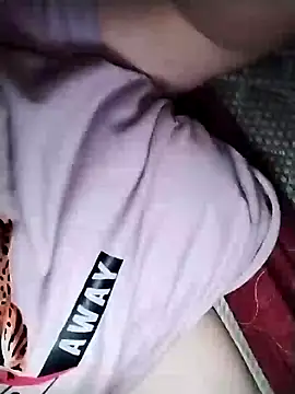 Snapshot of lamasrica20 chatting on 4, 6, 2026 lamasrica20 online show from 4, 6, 2026