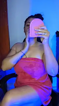 Girl kataleya10 online show from 15, 1, 2026