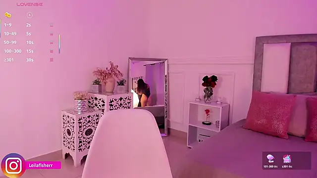 Leilafisherr online show from 3, 2, 2026