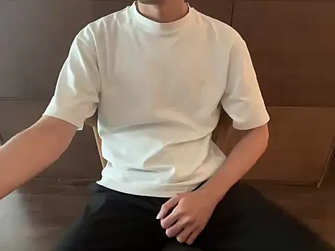 Snapshot of Dickieplay001 chatting on 27, 2, 2026 Dickieplay001 online show from 27, 2, 2026