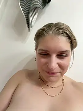 SassynNatty online show from 2, 6, 2026