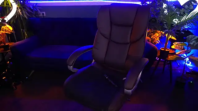 Snapshot of Dafni_Monn chatting on 23, 1, 2025 Dafni Monn online show from 23, 1, 2025