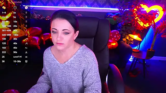 Snapshot of Dafni_Monn chatting on 17, 2, 2025 Dafni Monn online show from 17, 2, 2025