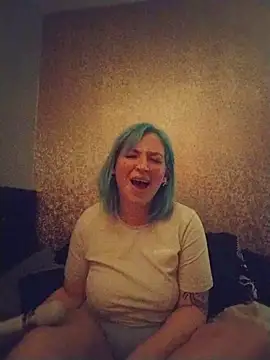 Snapshot of mommamilf69 chatting on 11, 1, 2026 mommamilf69 online show from 11, 1, 2026