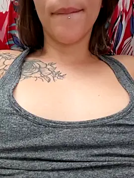 Casal HotBrisa online show from 4, 5, 2026