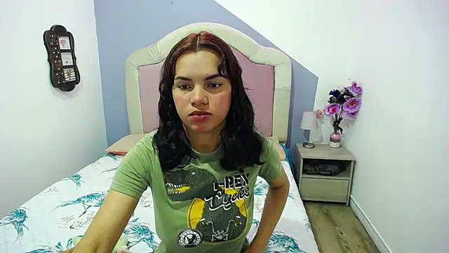 revecacruz  online show from 13, 1, 2026