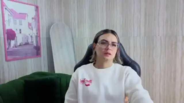 Snapshot of zarcasutra_t chatting on 1, 5, 2026 zarcasutra t online show from 1, 5, 2026