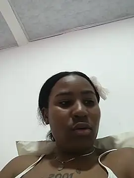 Snapshot of Negraamara chatting on 19, 7, 2026 Negraamara online show from 19, 7, 2026