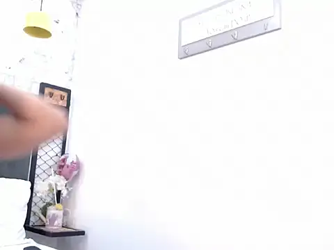 VanessaWaner online show from 11, 1, 2026