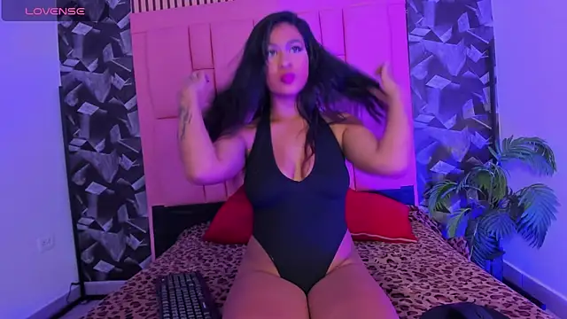 Snapshot of yayasmile chatting on 14, 1, 2026 yayasmile online show from 14, 1, 2026