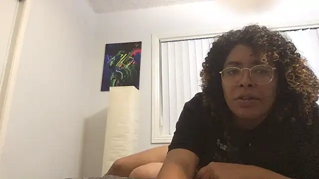 TechnoGoddessxxx online show from 16, 6, 2026