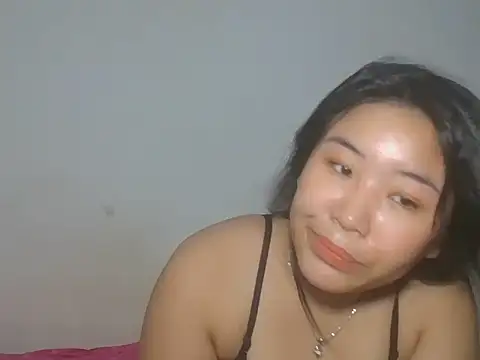 Zyeiii online show from 9, 4, 2026