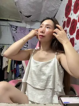 Snapshot of Adela-222 chatting on 26, 6, 2026 Adela-222 online show from 26, 6, 2026